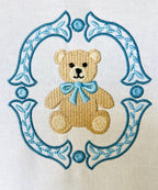 Teddy Bear in a Vintage Bow Tie Motif, Machine Embroidery Design, 6 Sizes, PES DST+++ Incl Digital Instant Download