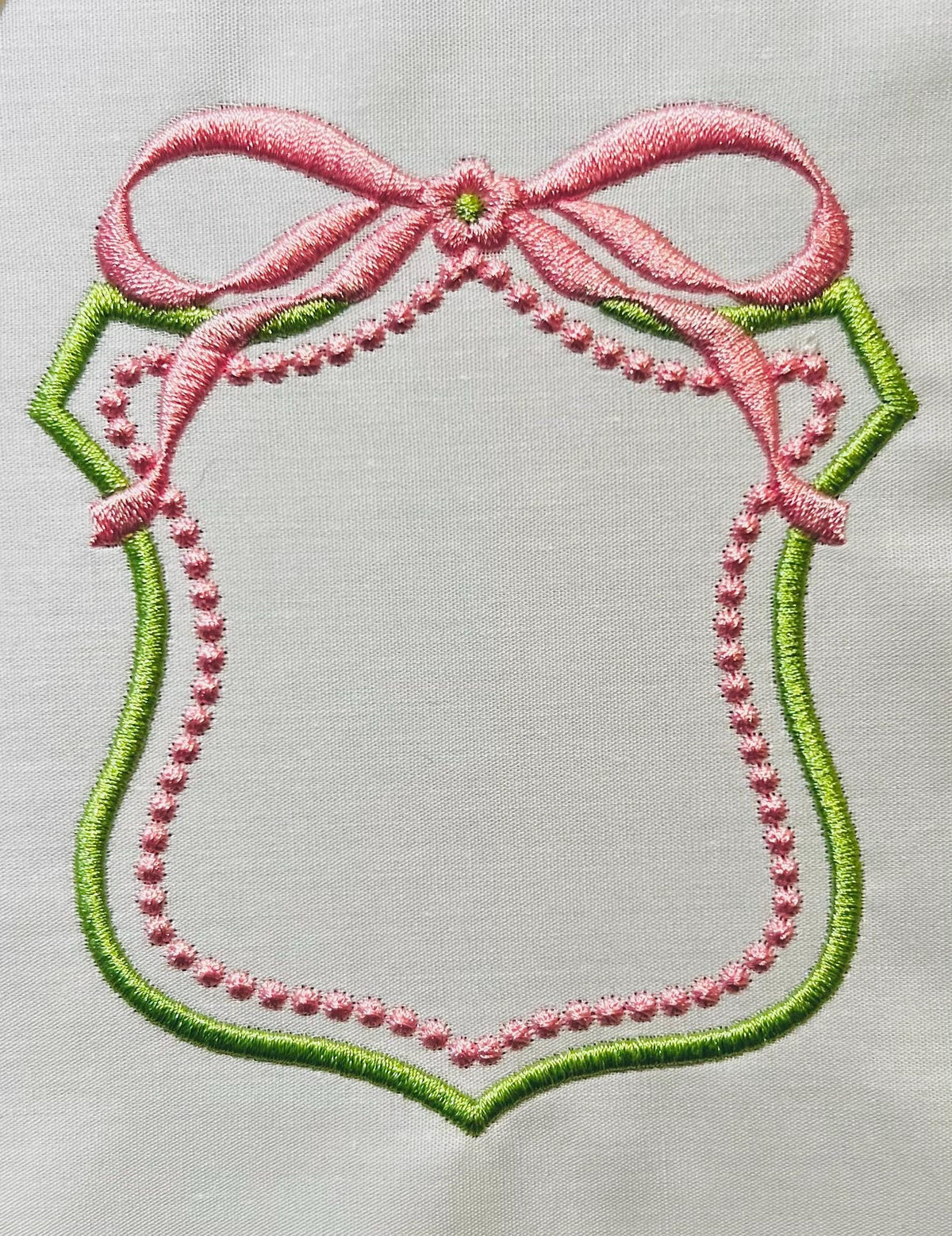 Heirloom Crest Monogram Frame, Machine Embroidery Design, 5 Sizes, PES DST+++ Incl Digital Instant Download